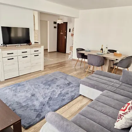Apartament Ch Coresi Braszów