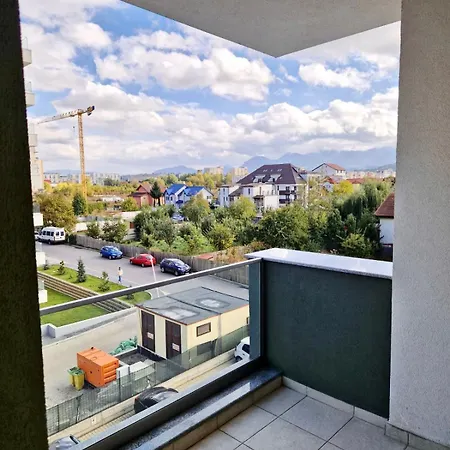 Jad - Comfortable - - Coresi Apartmán Brašov